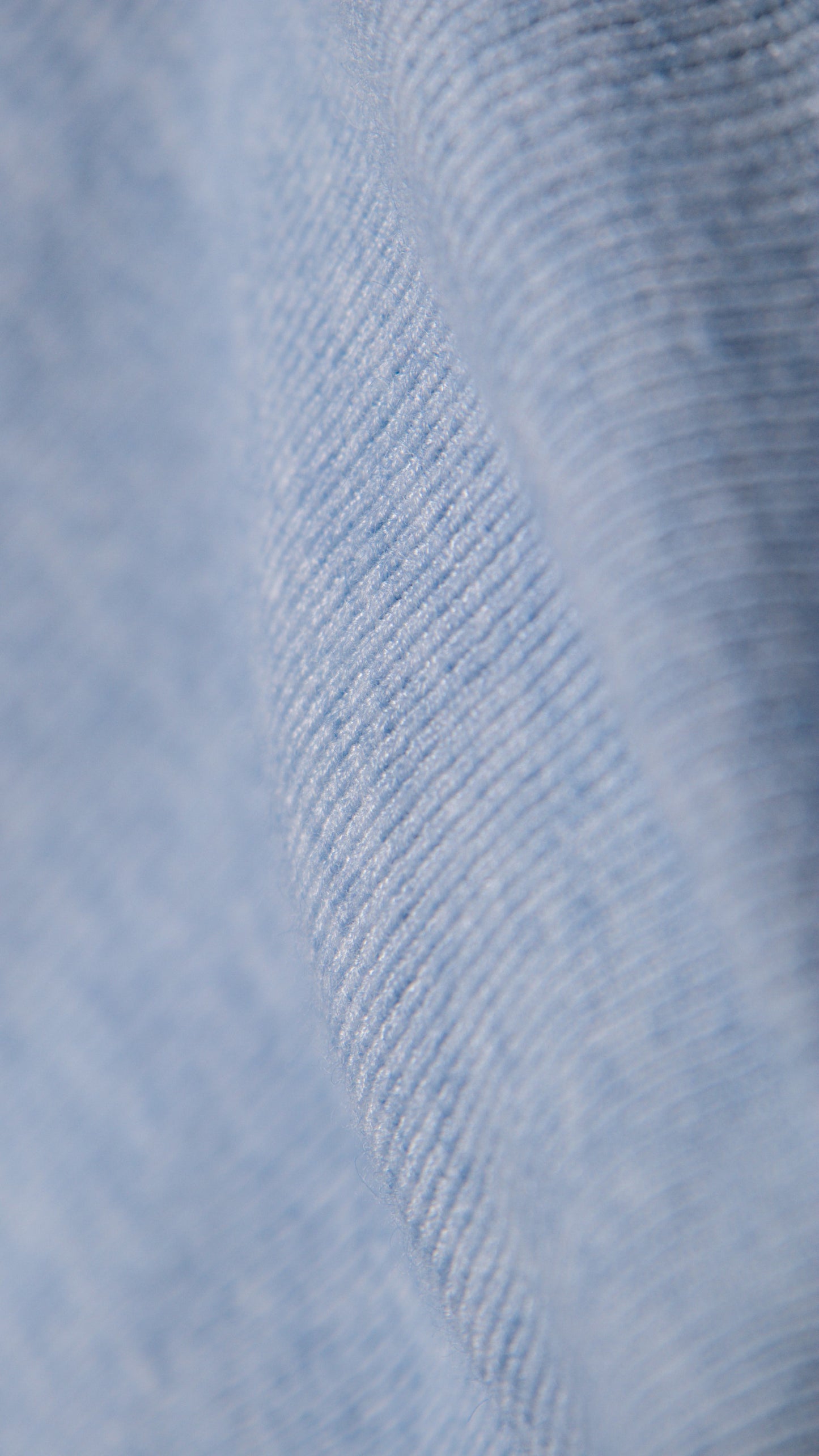 CROSSED KNITTED T-SHIRT WITH DEEP NECKLINE