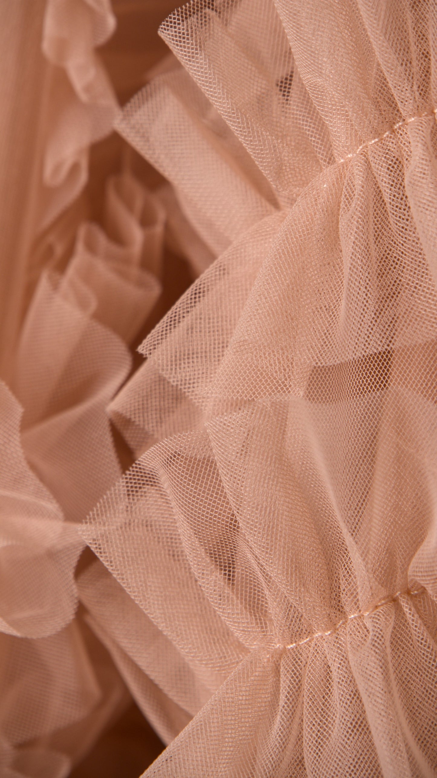 RUFFLED TULLE MIDI SKIRT