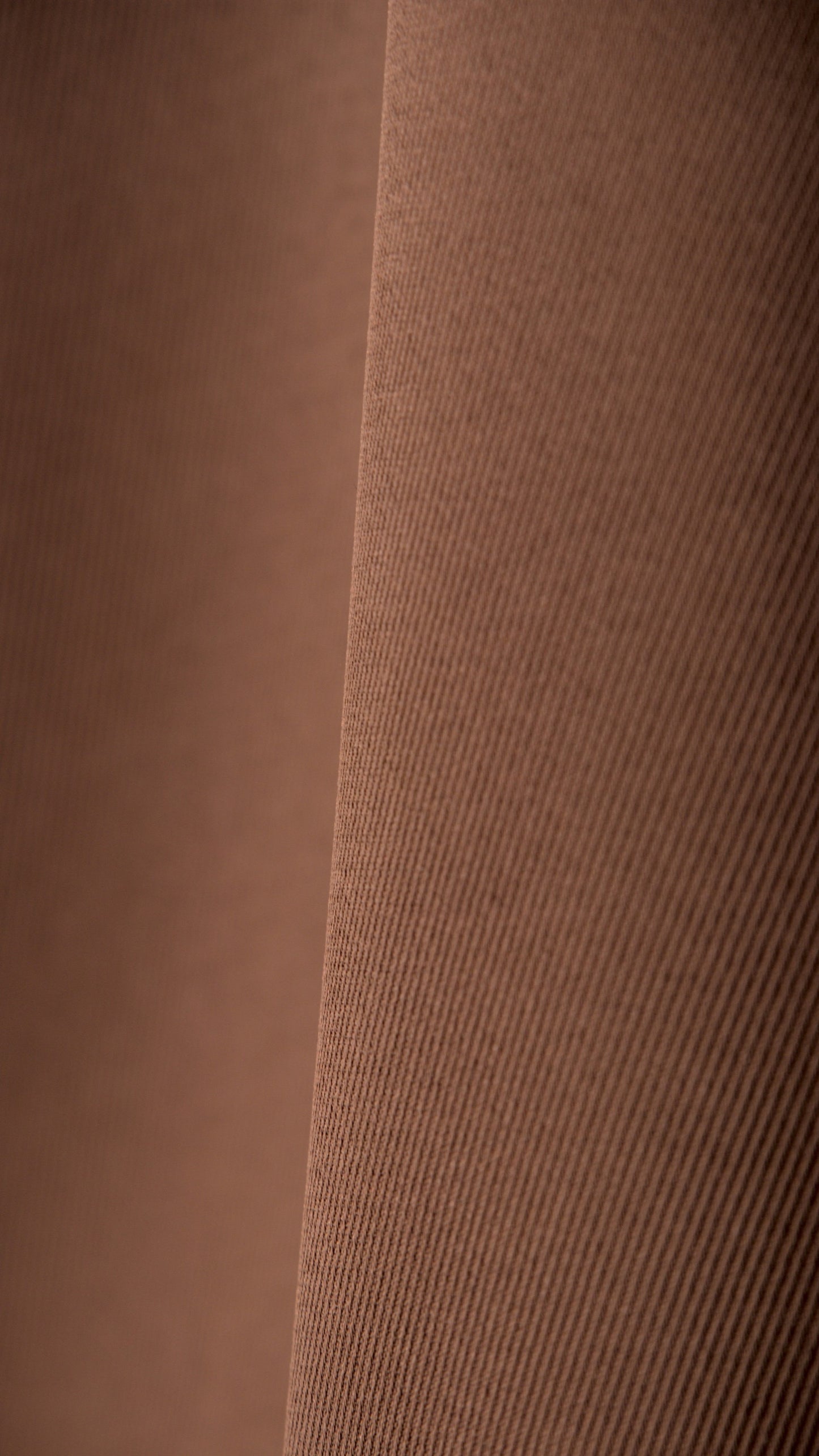 MIDI TUBE SKIRT WITH SPLIT