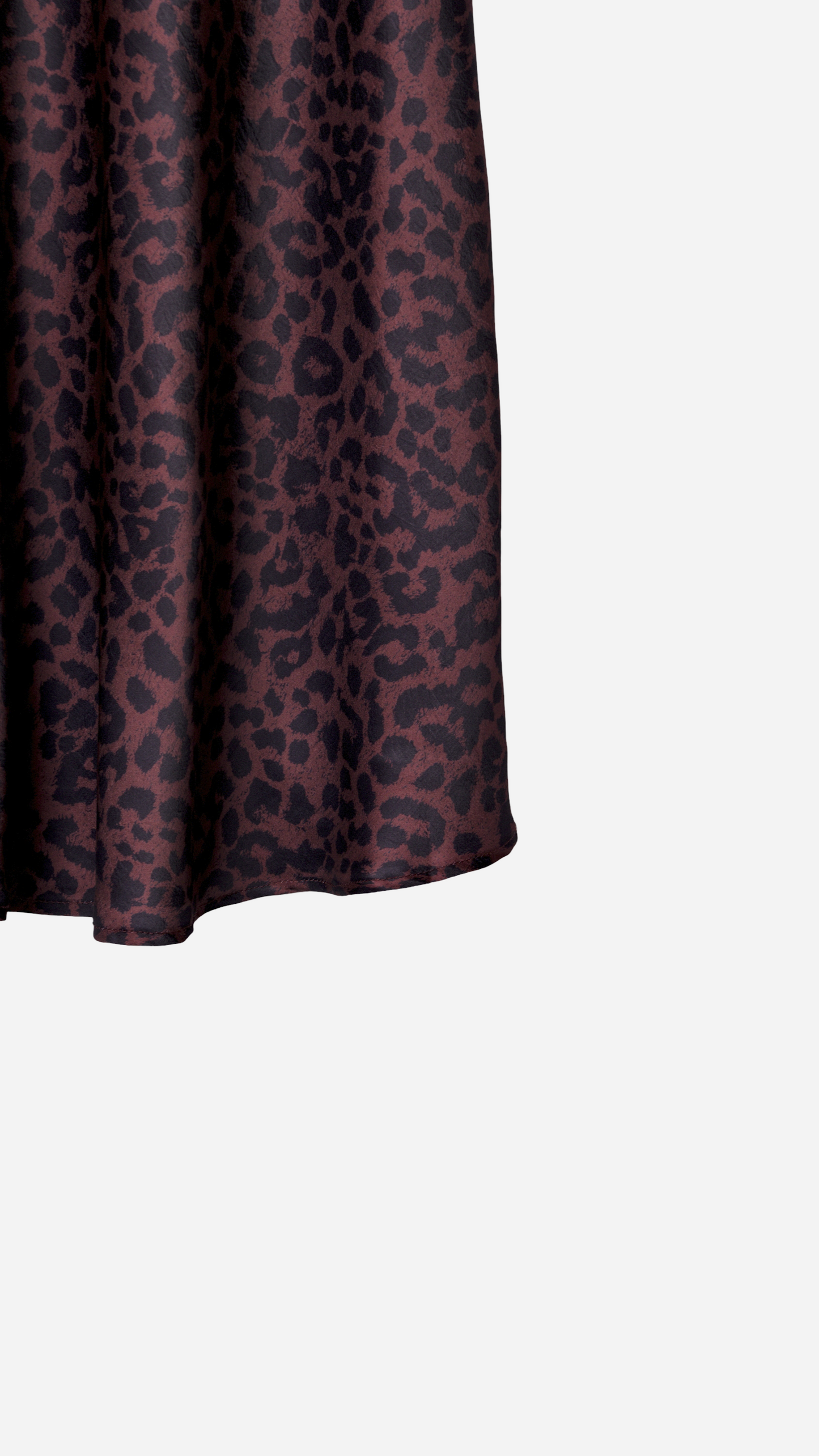 FALDA LARGA SATINADA ANIMAL PRINT