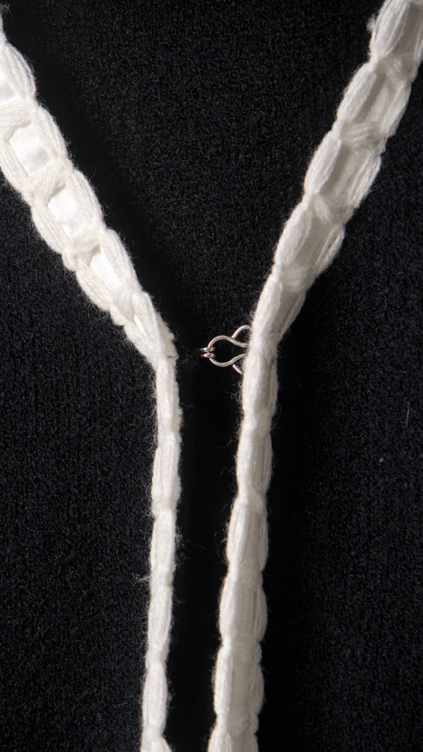 KNITTED CARDIGAN WITH 3D FLOWER