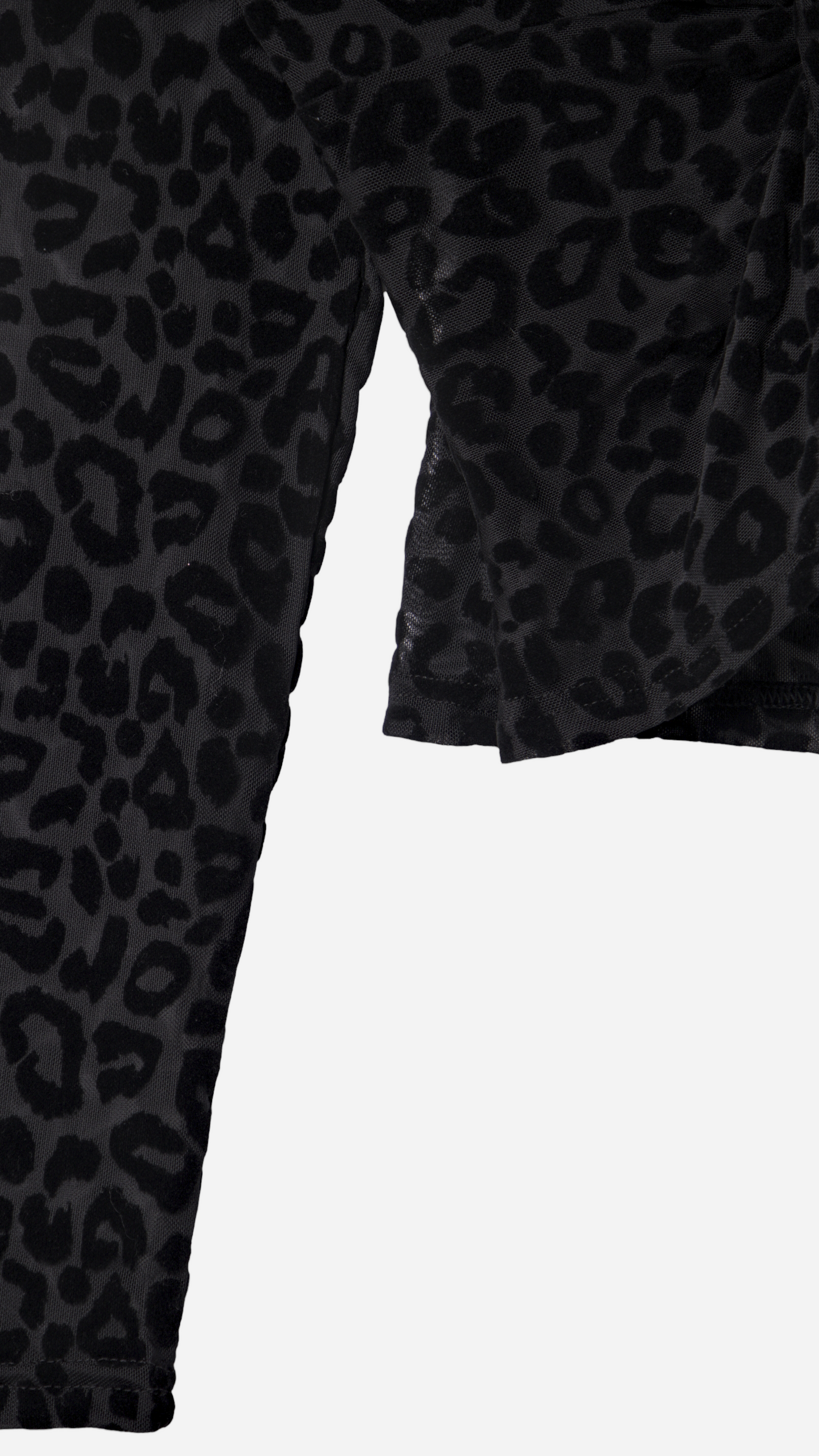 ANIMAL TEXTURE LACE TOP