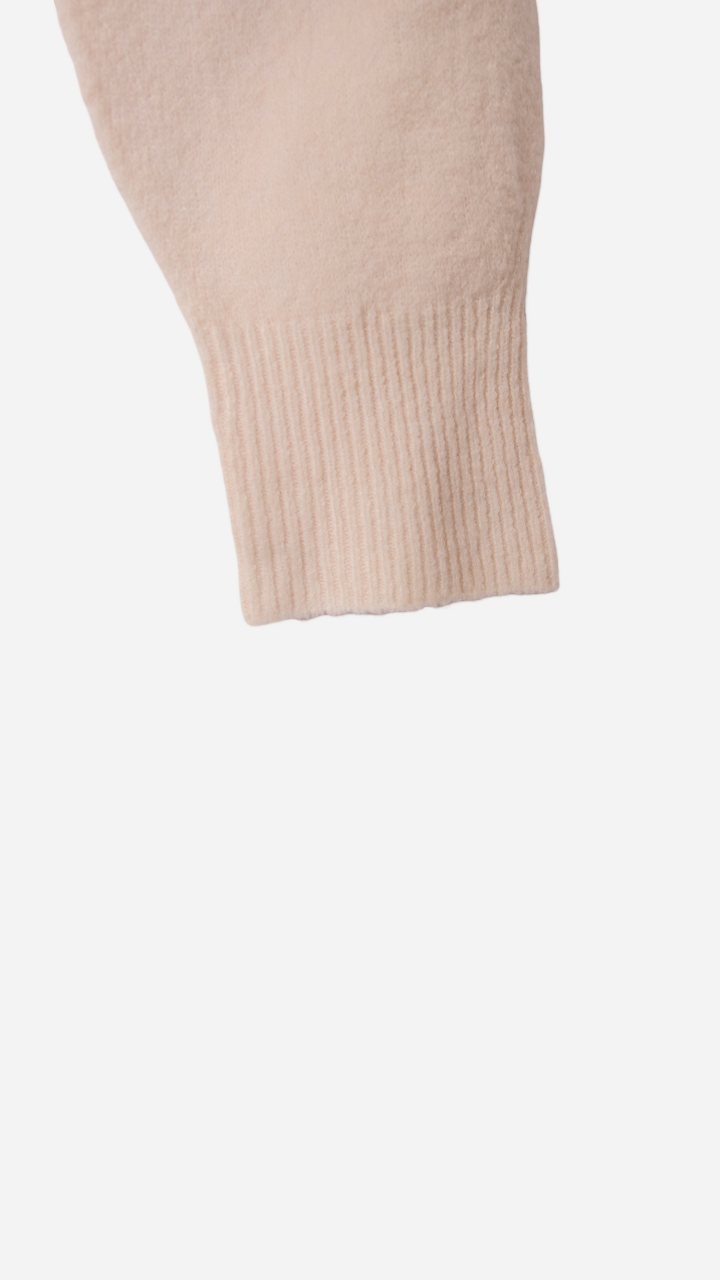 OVERSIZE FIT SOFT CROSSED KNIT SWEATER