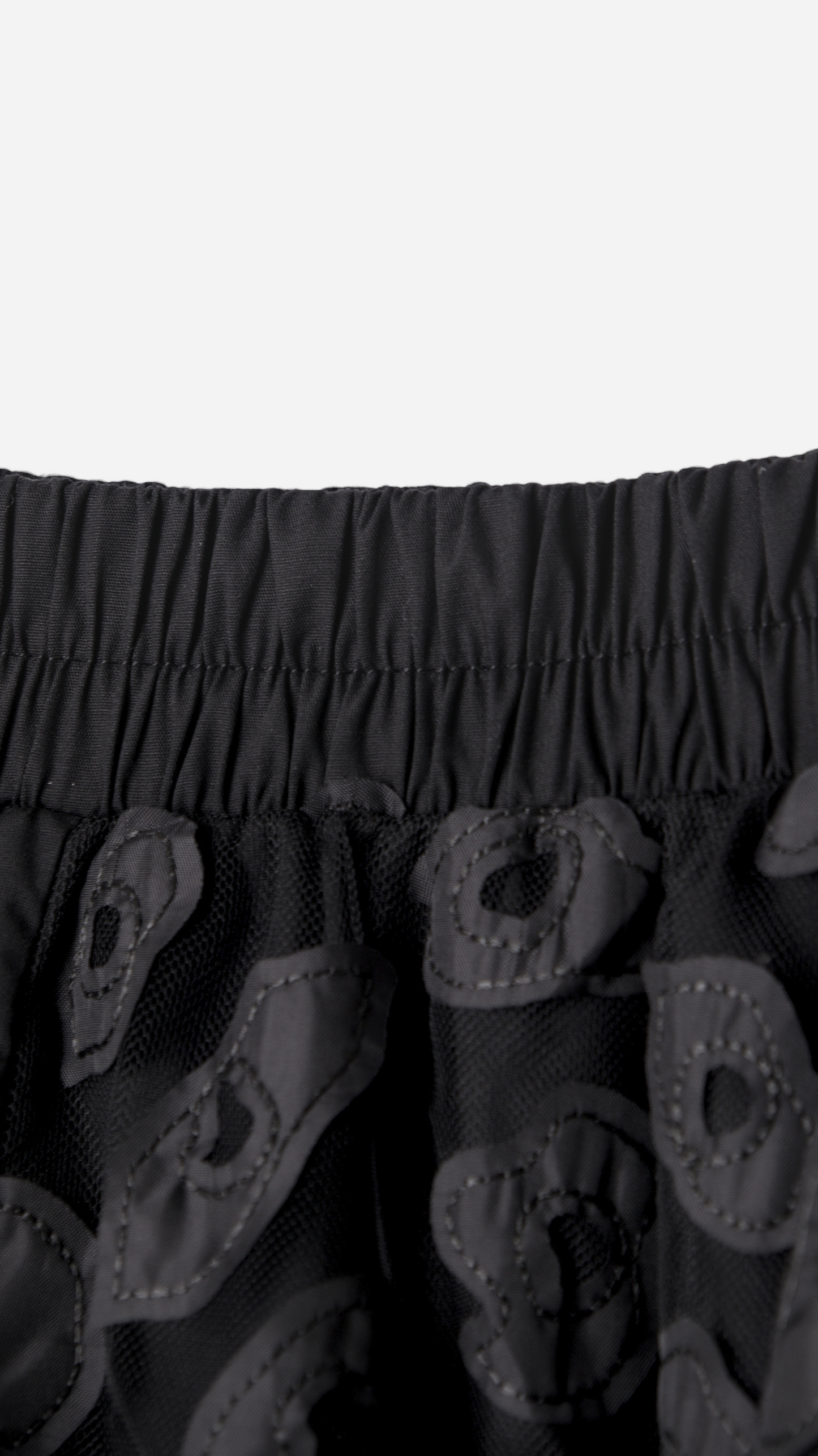 MIDI SKIRT WITH COMBINED STRUCTURE