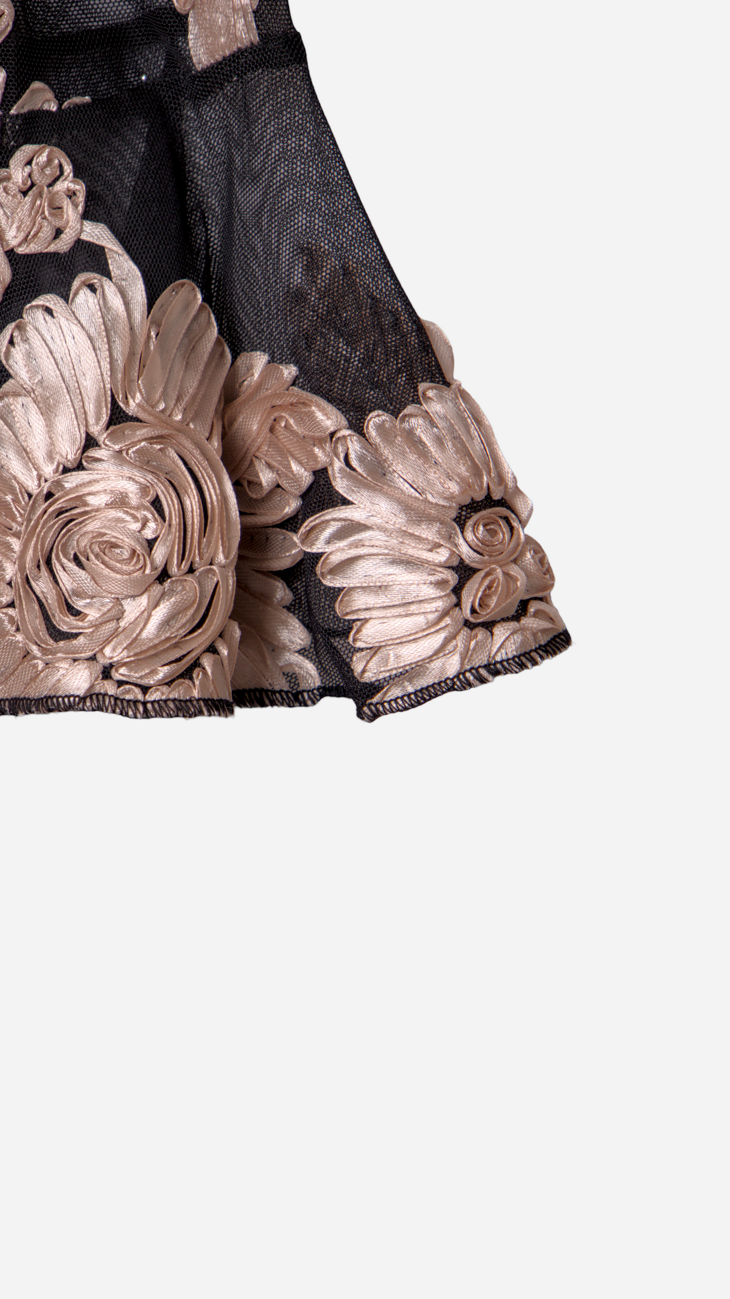 COMBINED LACE DRESS WITH FLOWER STRUCTURE