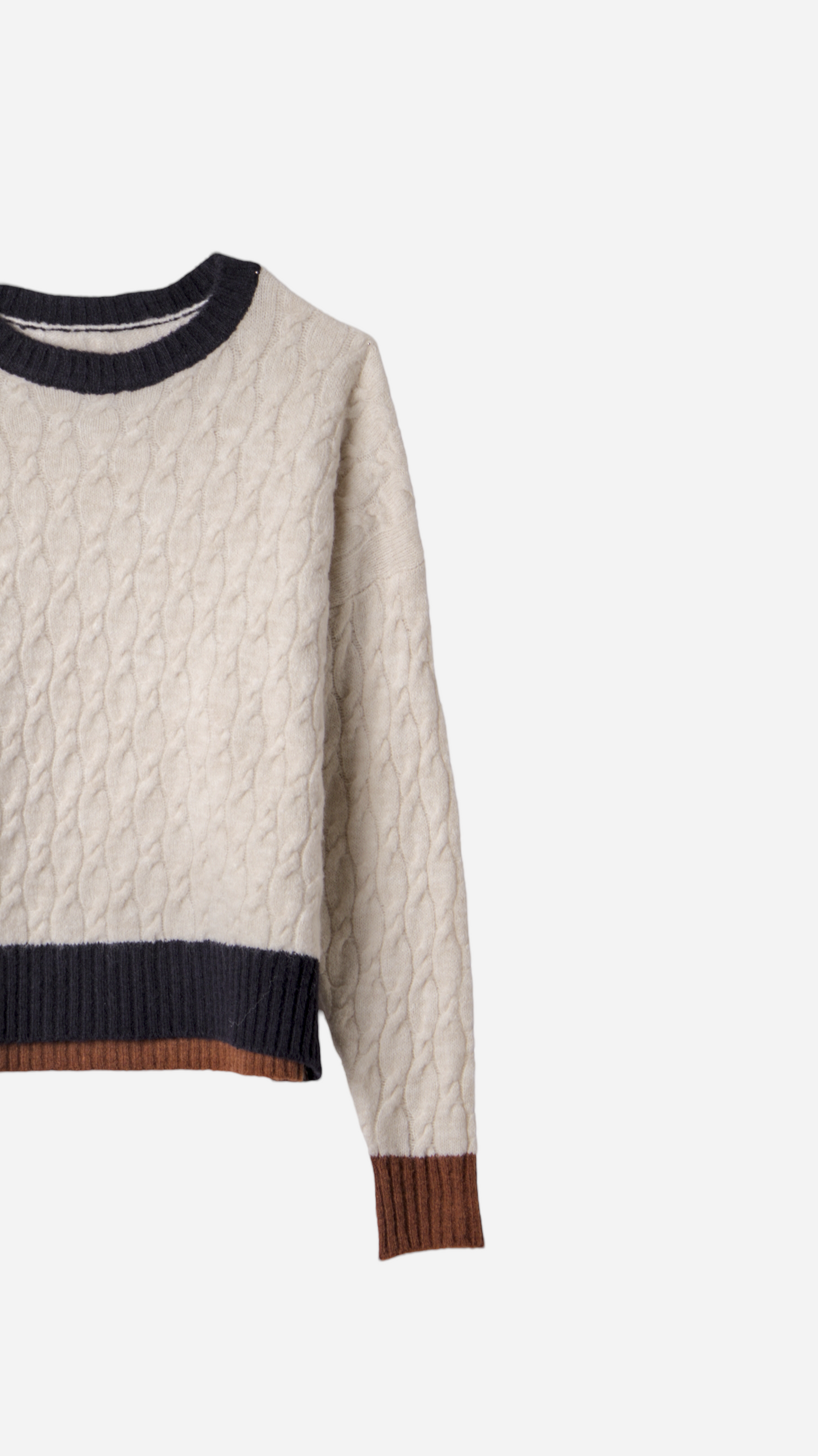 MULTICOLOR BRAIDS RELIEF KNITTED JERSEY