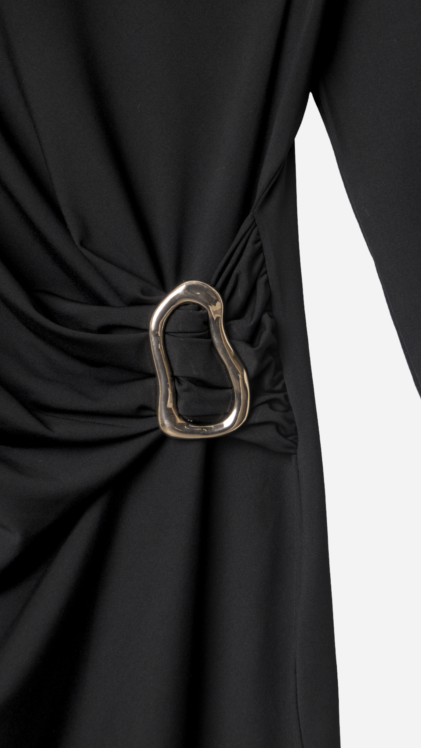 PLAIN BUCKLE DRESS
