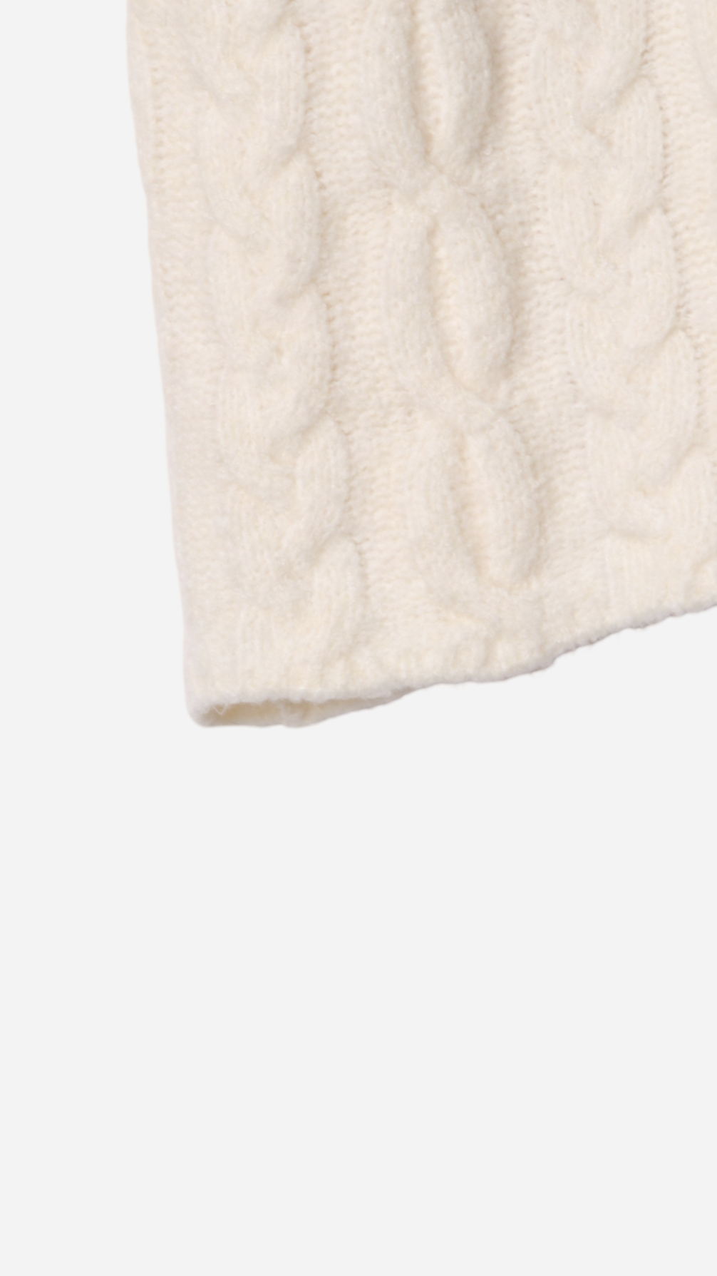 SOFT KNITTED JERSEY WITH BRAIDS