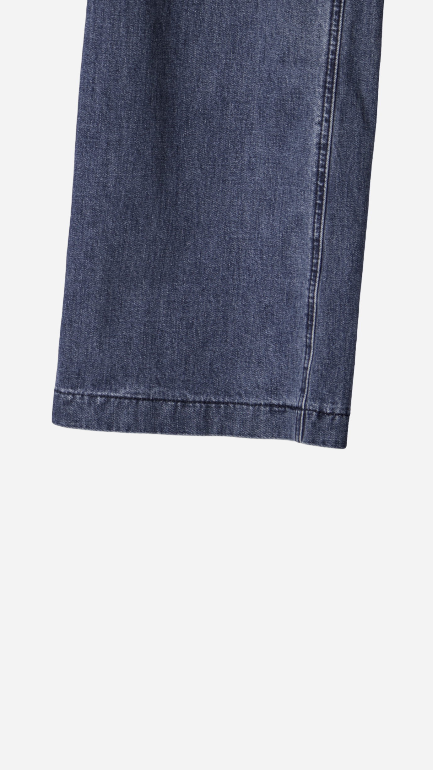 WIDE LEG JEANS WITH FRONT POCKET