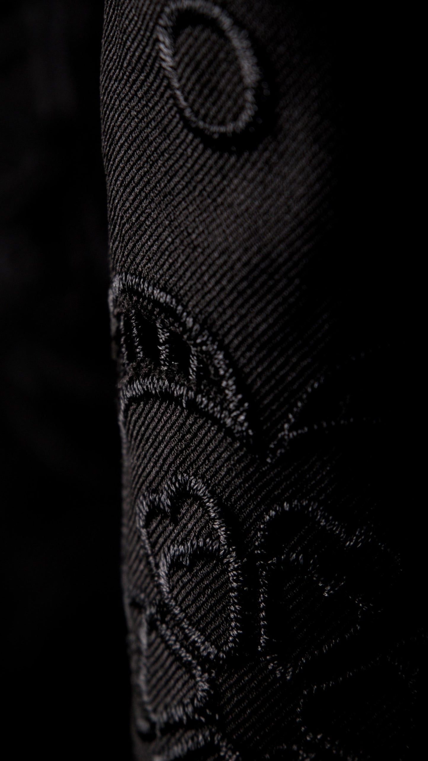 CHAQUETA FINA BORDADO FLORES