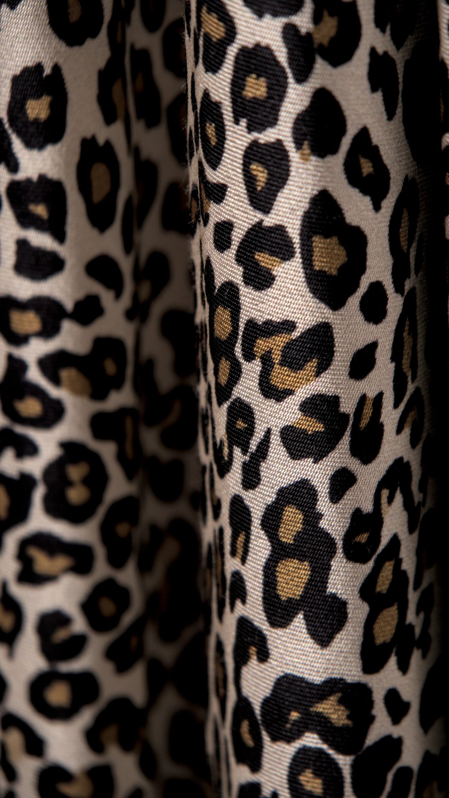 FALDA EFECTO SATINADA ANIMAL PRINT