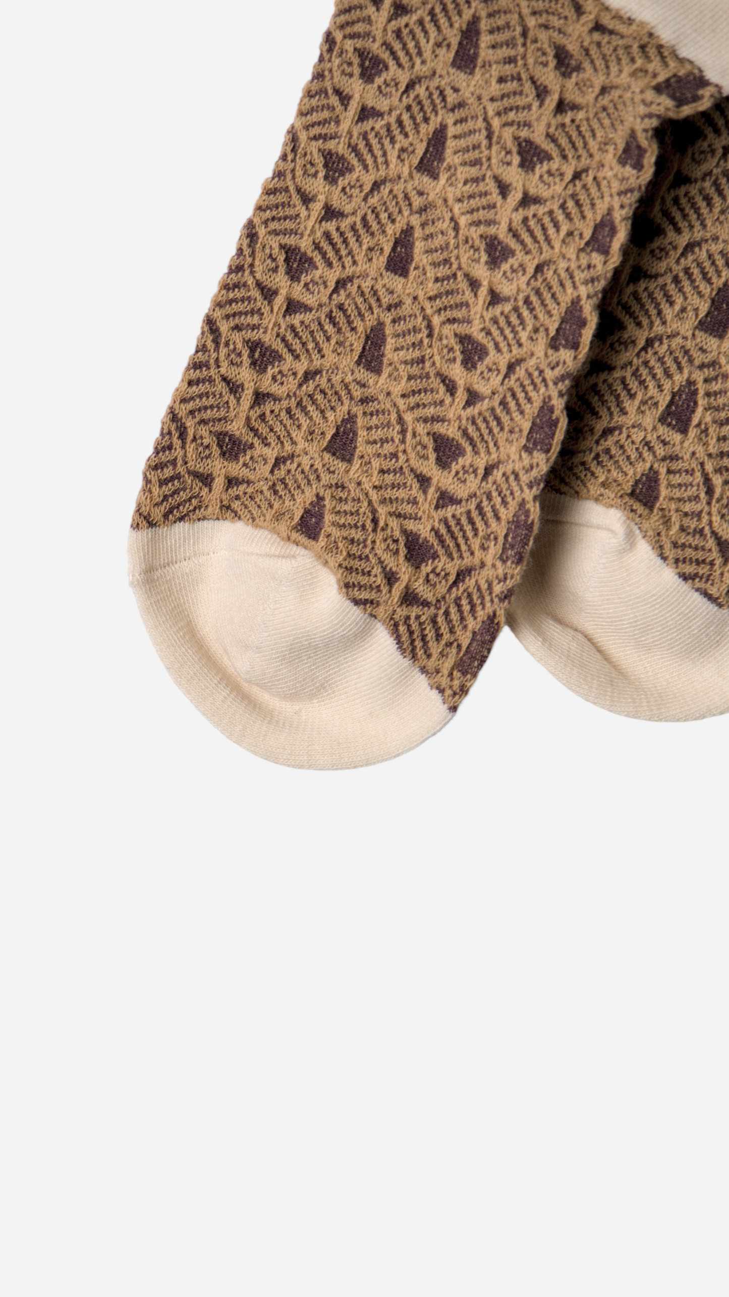 CALCETINES ESTAMPADO GEOMÉTRICO