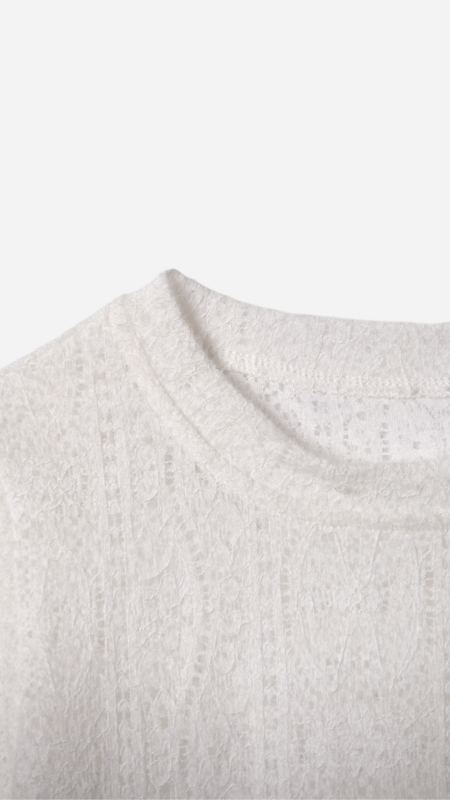 SOFT LACE TOP