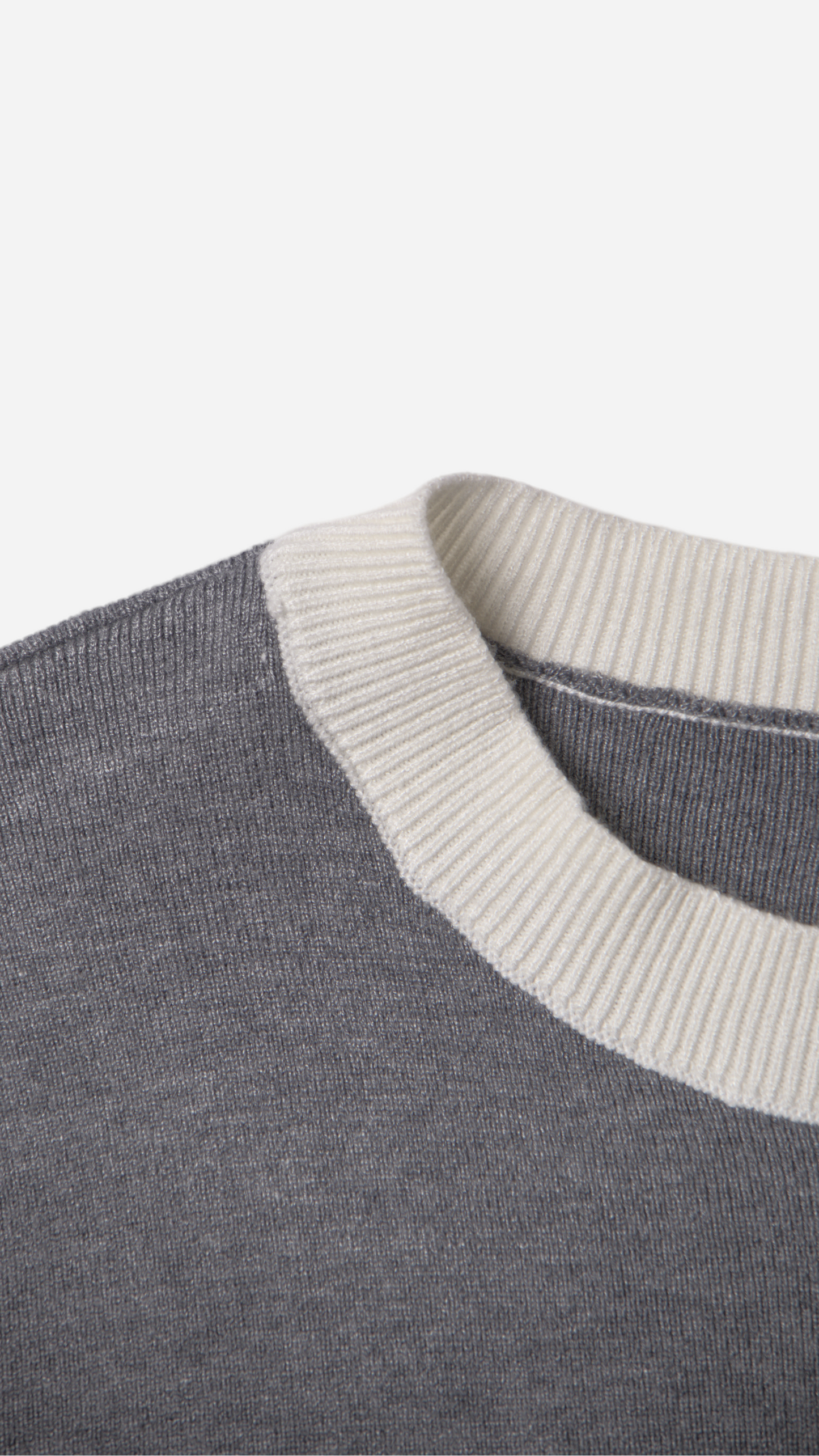 BASIC PLAIN KNIT SWEATER