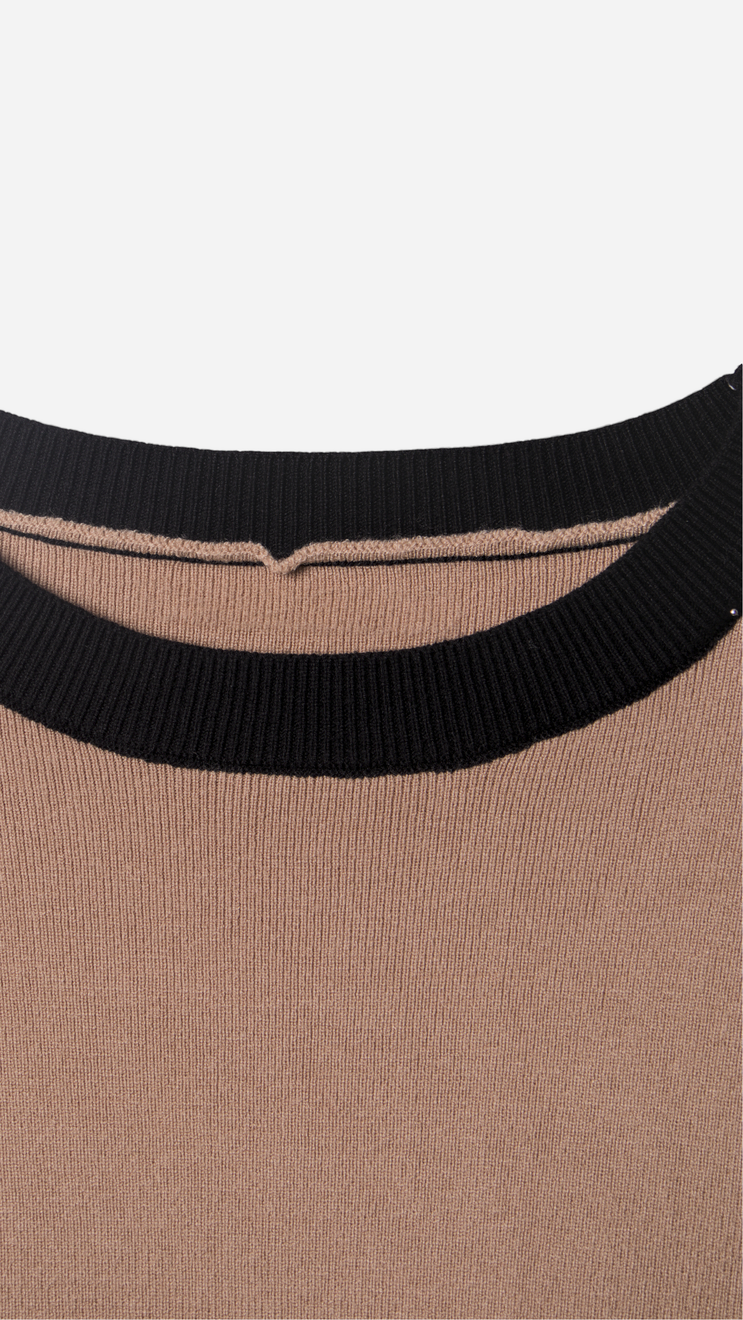 BASIC PLAIN KNIT SWEATER