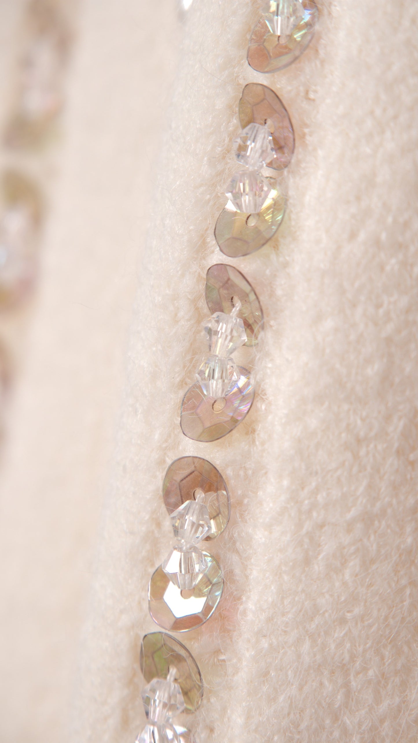 SEQUIN JEWELRY KNITTED VEST