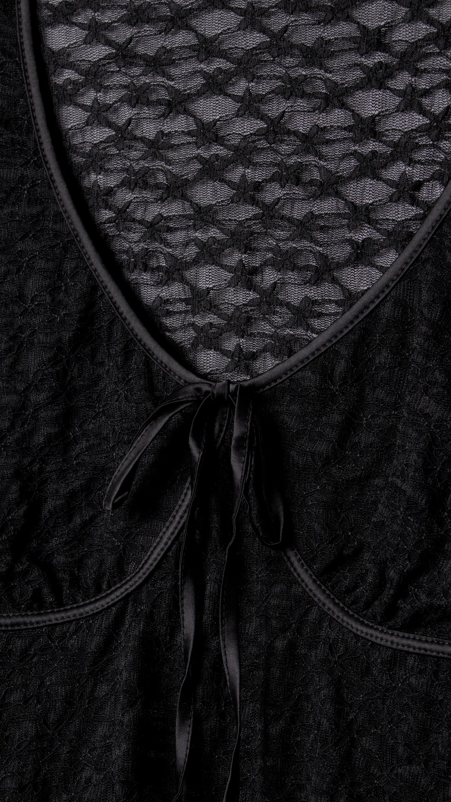 LACE T-SHIRT WITH BOW NECKLINE