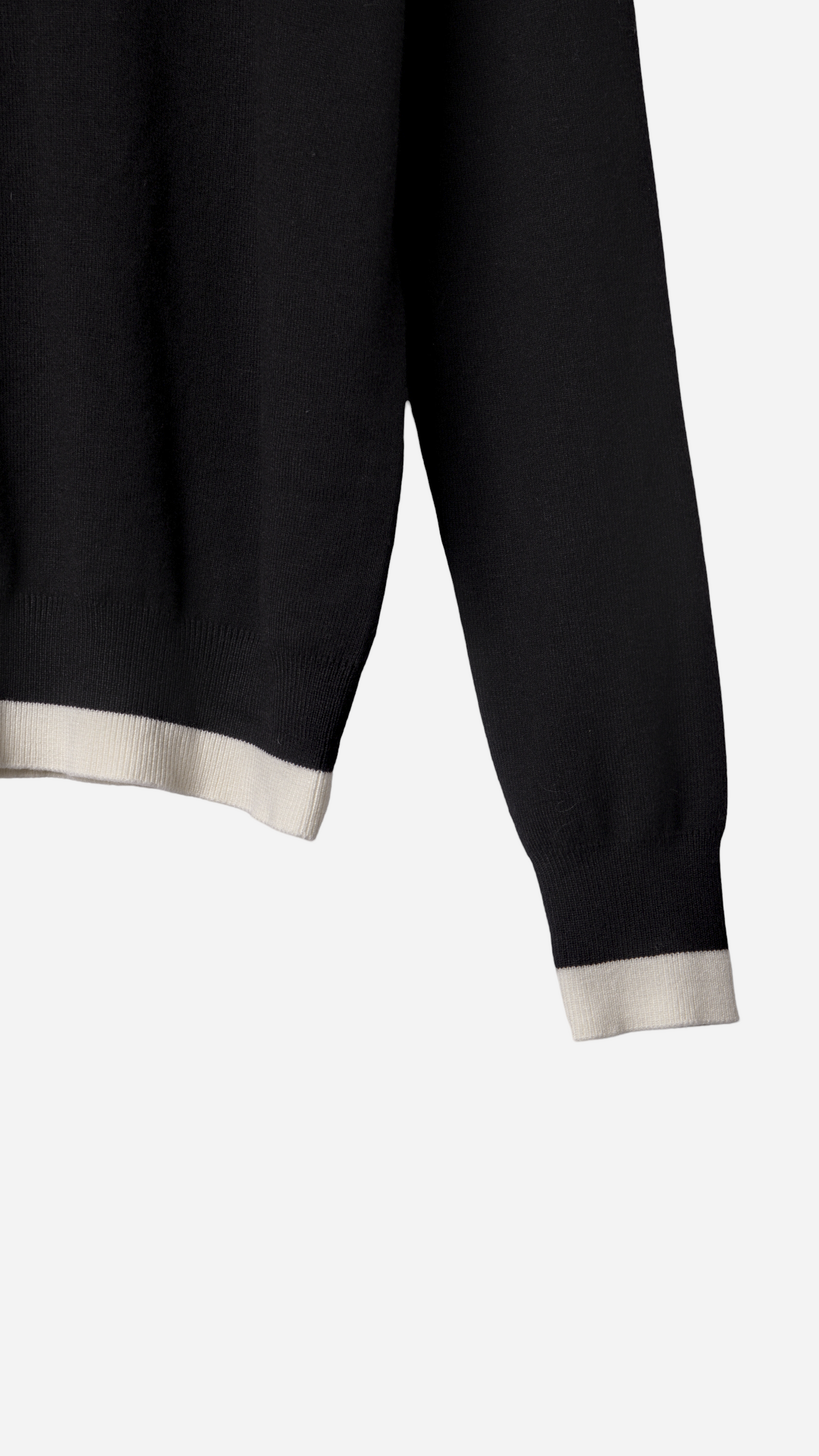 BASIC PLAIN KNIT SWEATER