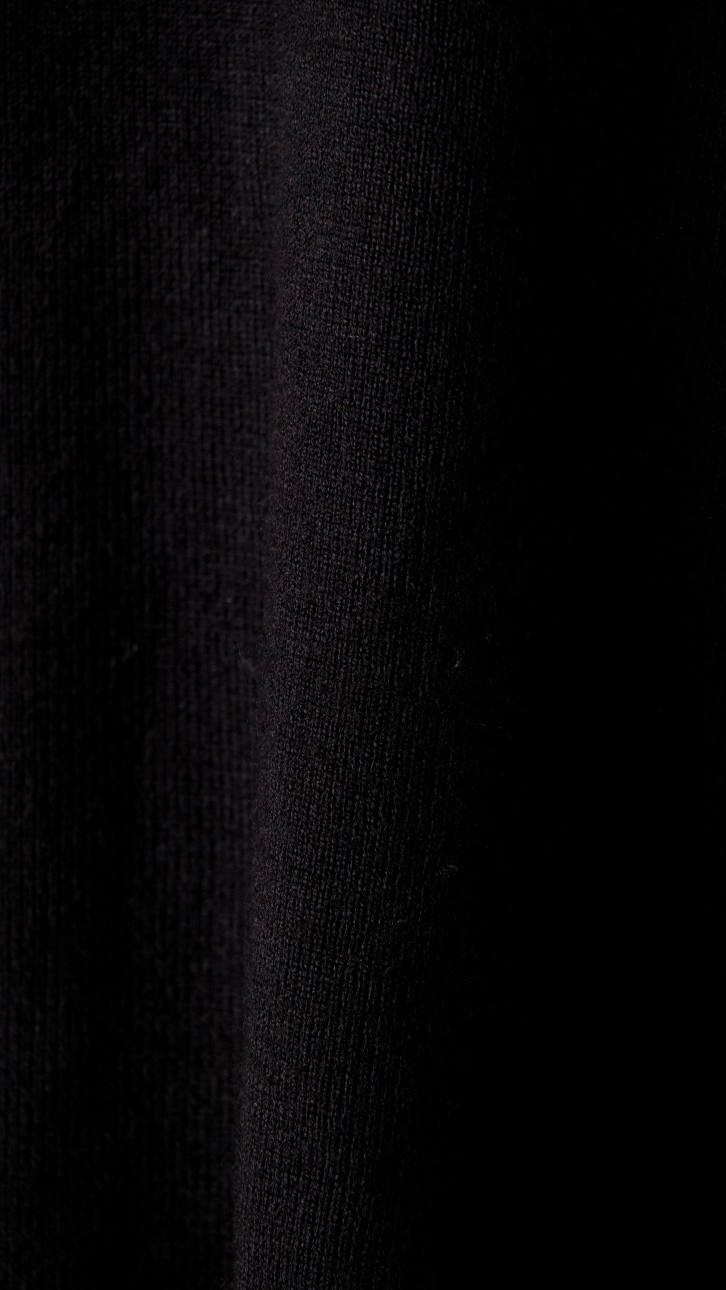 BASIC PLAIN KNIT SWEATER