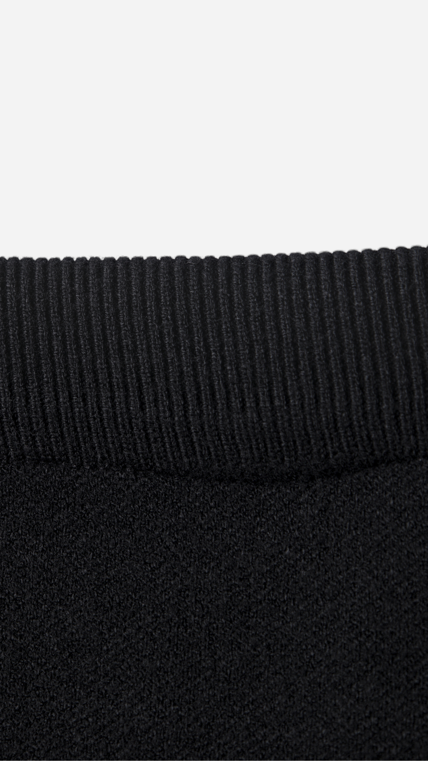PERFORATED KNITTED KNEE SKIRT