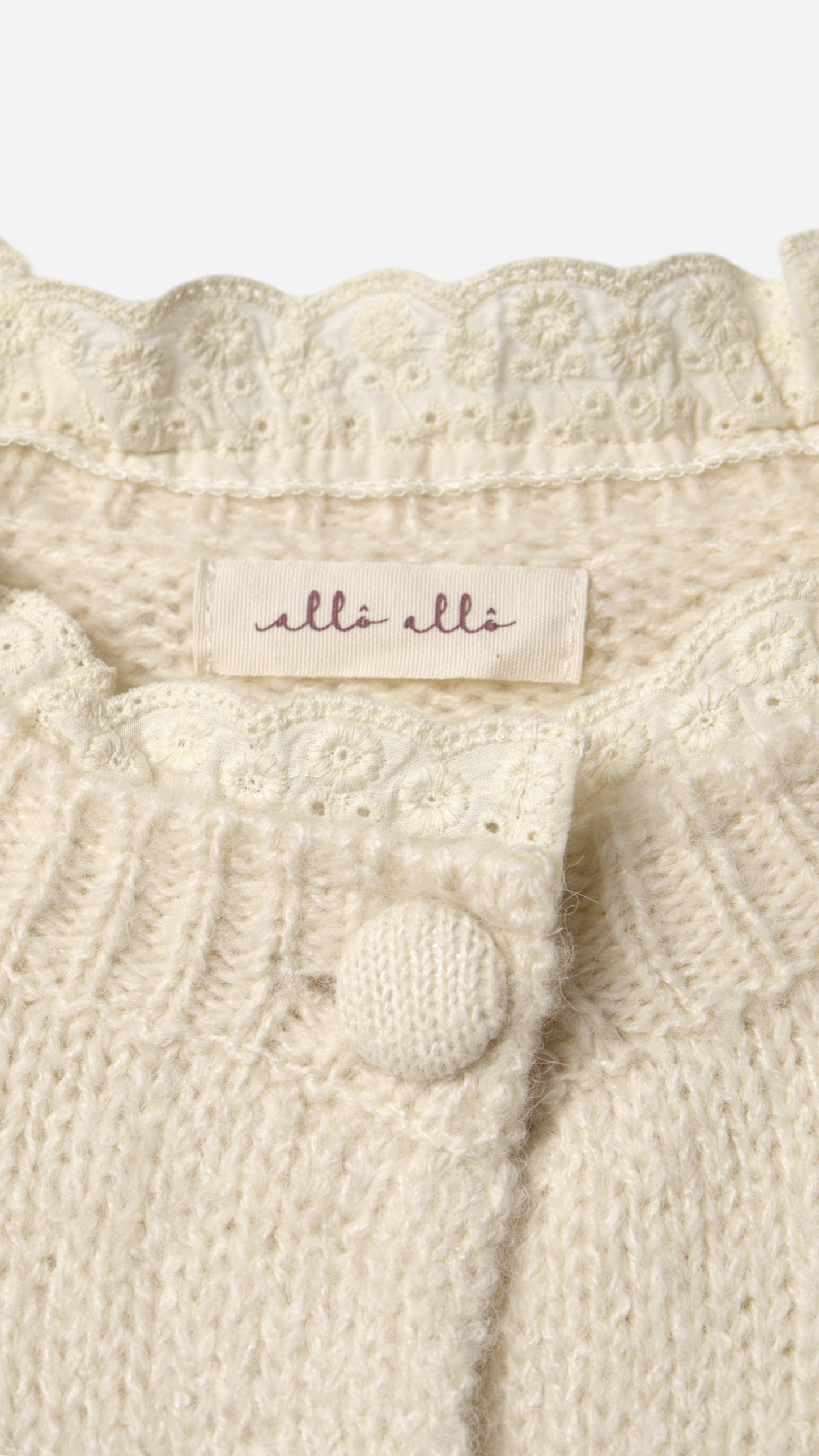 FLOWER EMBROIDERED KNITTED CARDIGAN