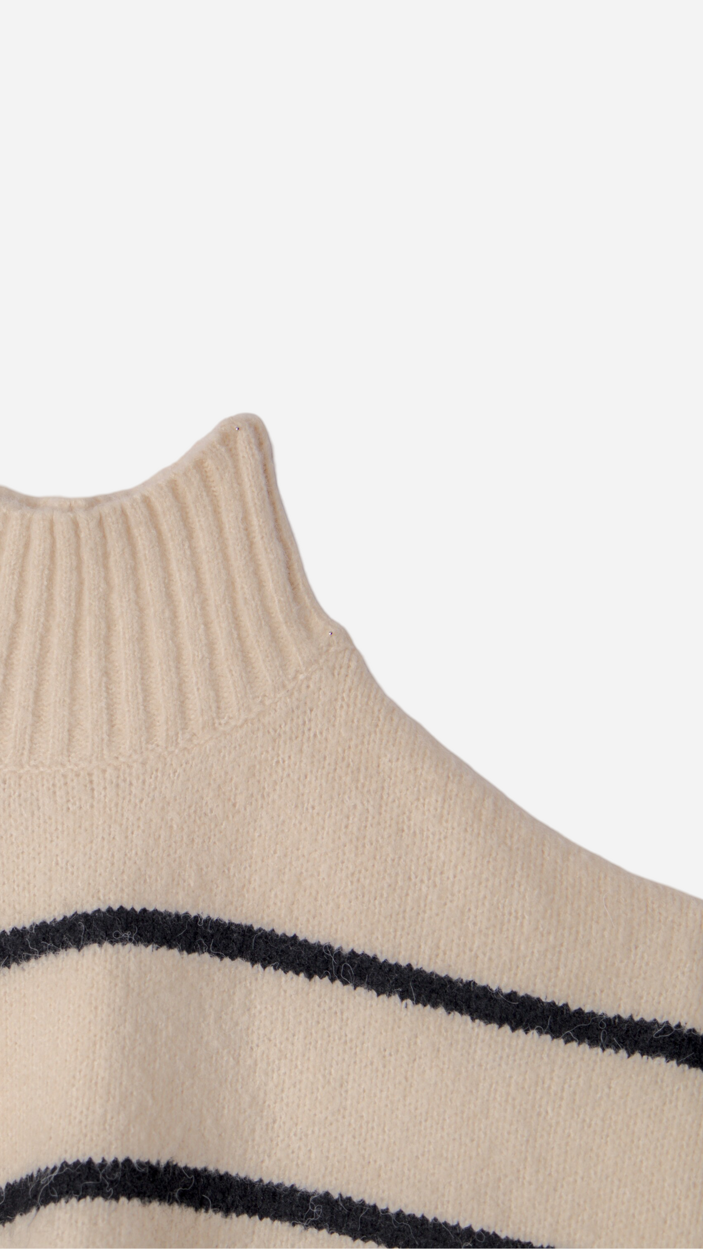 OVERSIZED STRIPED KNITTED JERSEY
