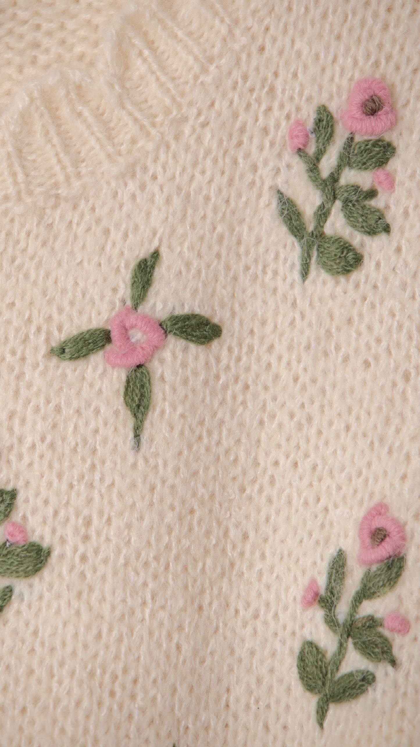 FLOWER EMBROIDERED KNITTED JERSEY