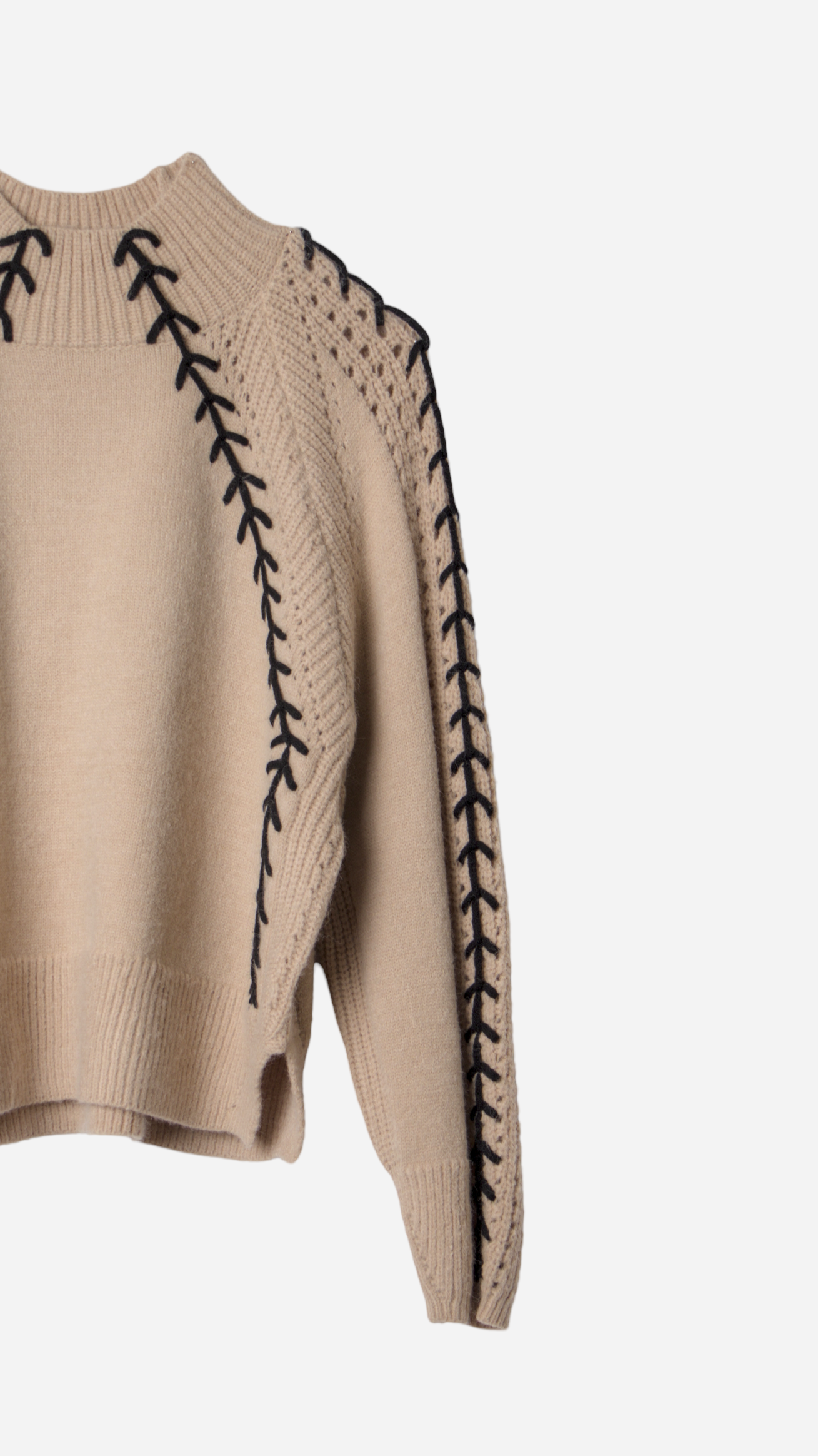ARROW EMBROIDERED KNITTED JERSEY