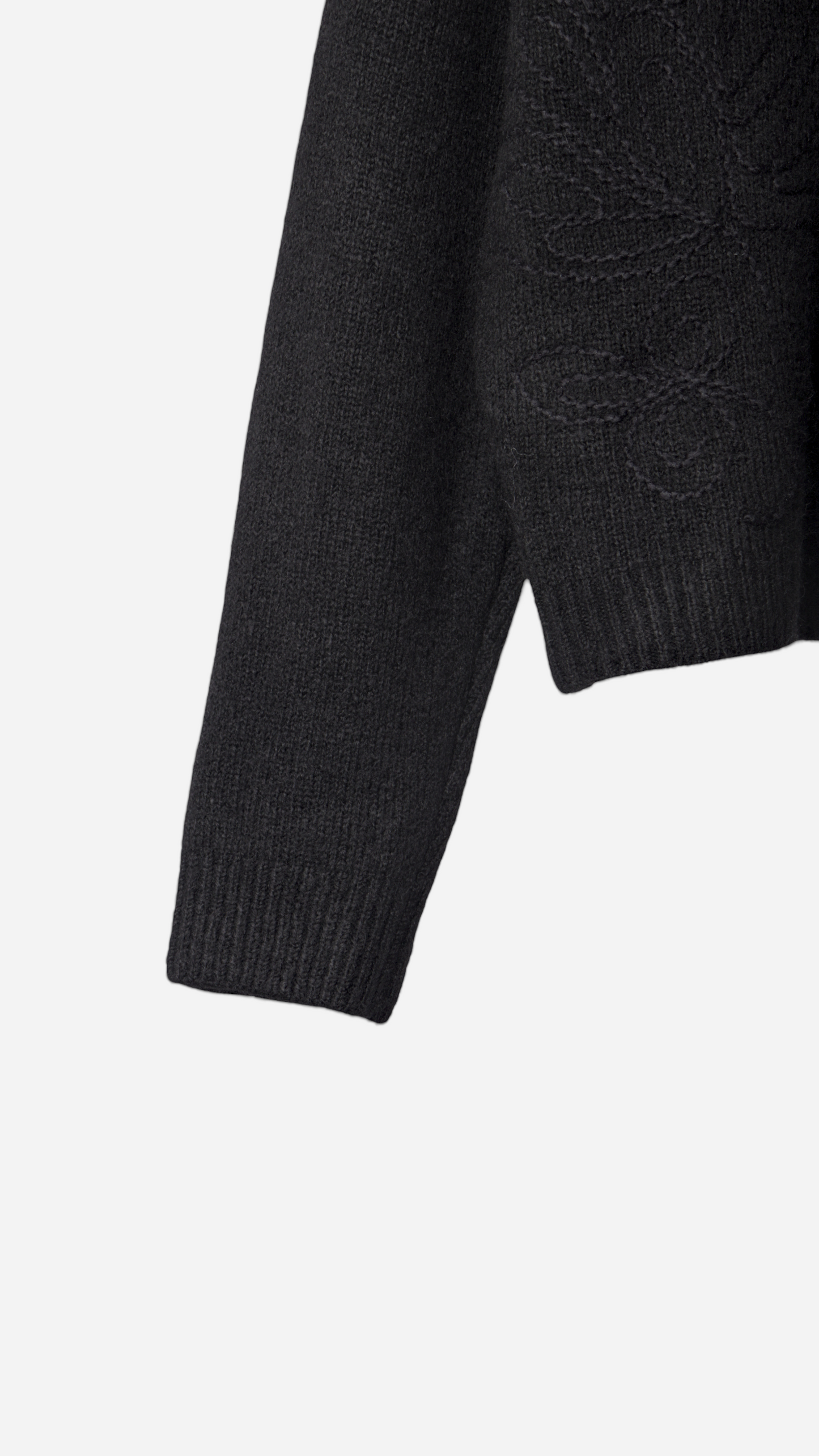 BASIC EMBROIDERED KNITTED JERSEY