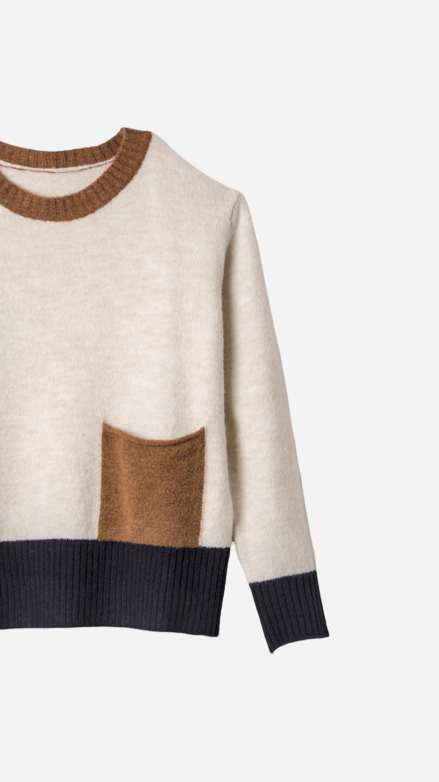KNITTED JERSEY WITH SIDE POCKET