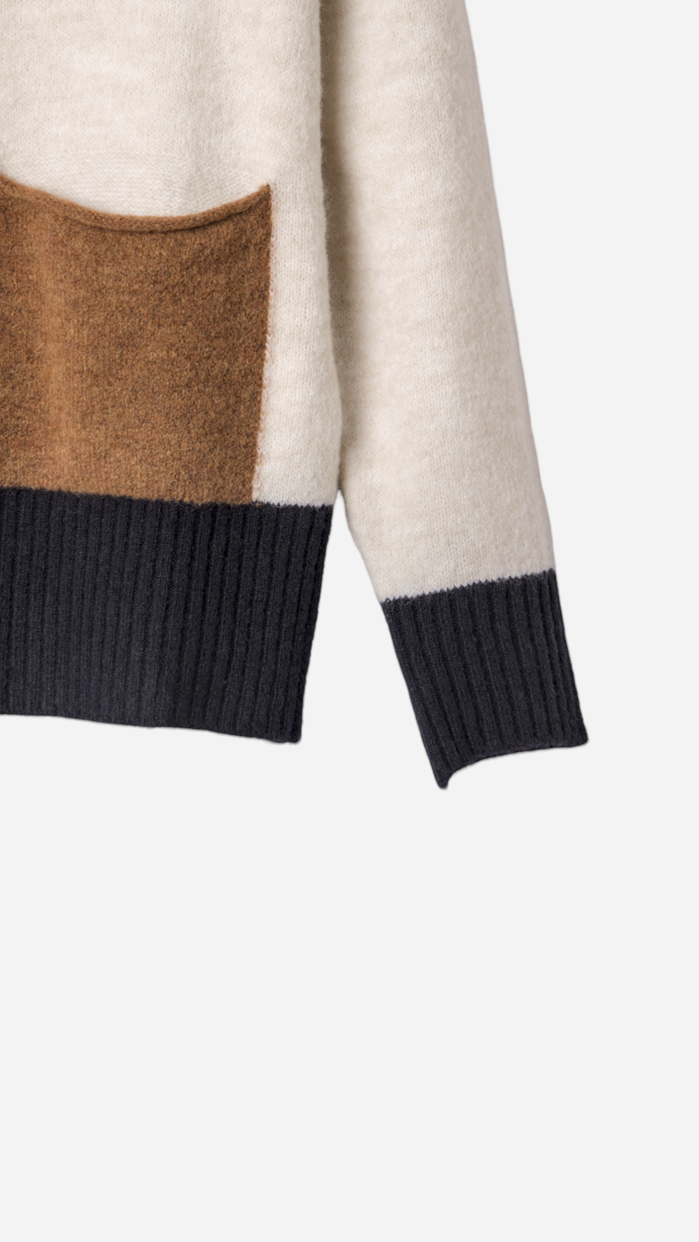 KNITTED JERSEY WITH SIDE POCKET