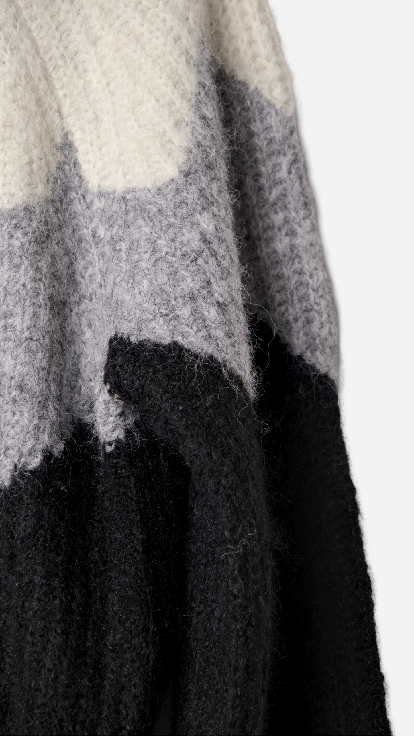 SOFT RELAXED FIT JERSEY