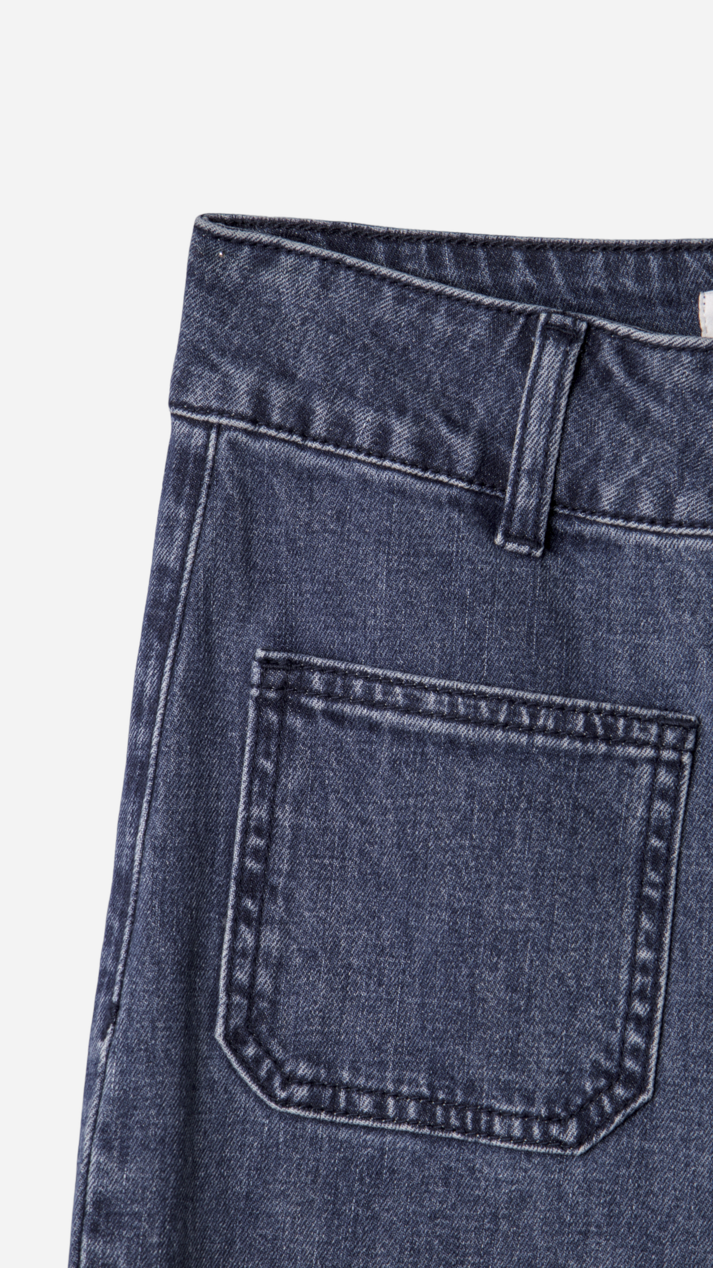 WIDE LEG JEANS WITH FRONT POCKET