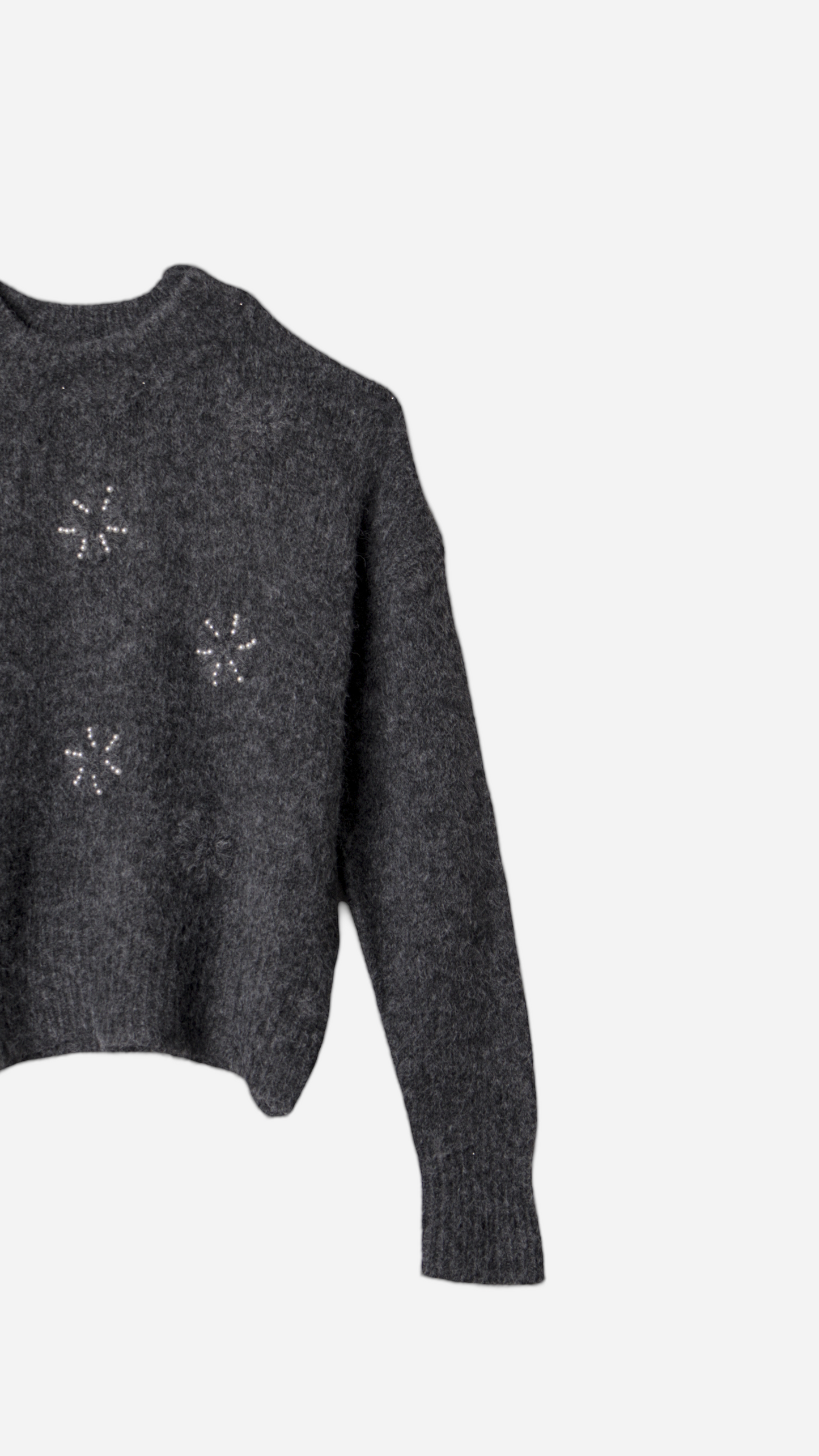 SOFT KNIT JERSEY WITH BEAD DETAIL