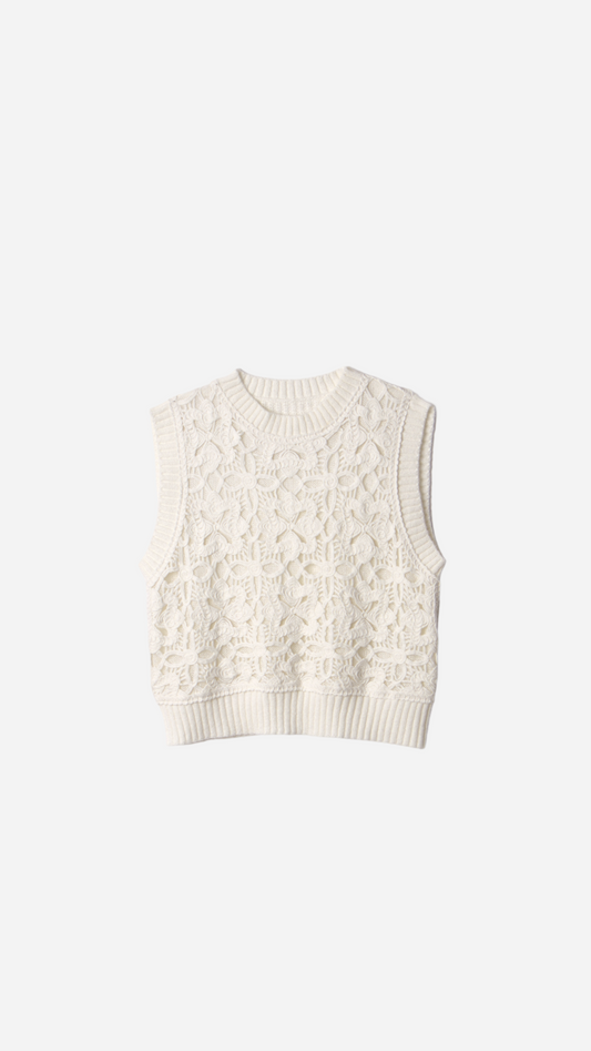 KNITTED VEST WITH EMBROIDERED FLOWER DETAIL