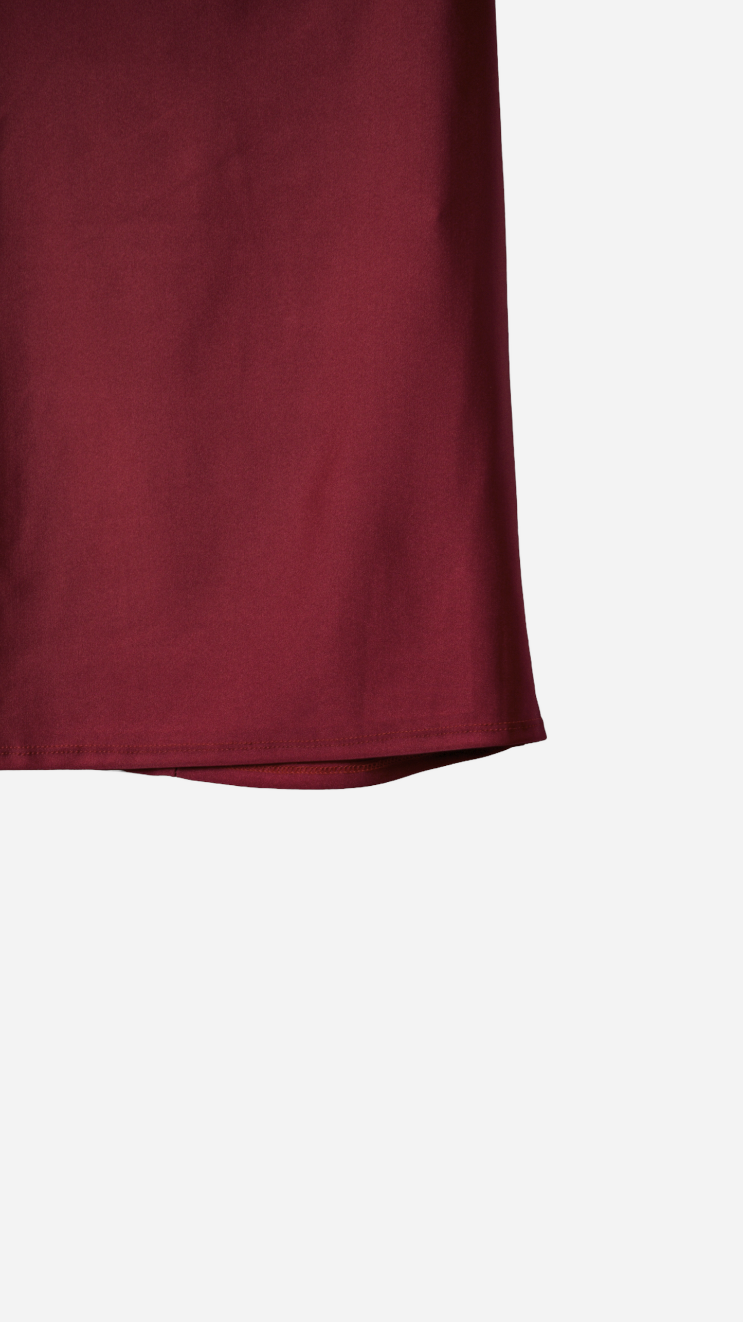 VESTIDO CORTO SATINADO ESCOTE DRAPEADO