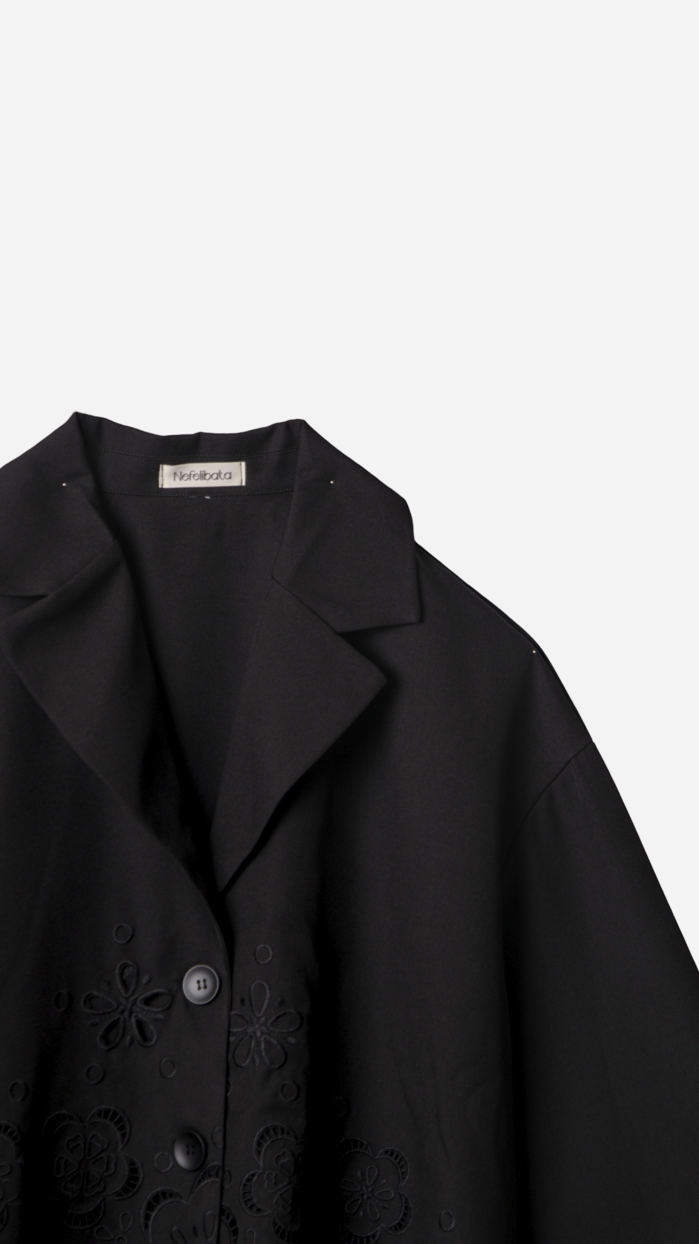 CHAQUETA FINA BORDADO FLORES