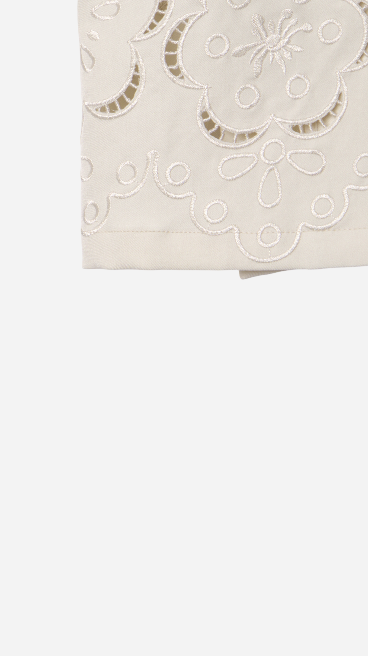 CHAQUETA FINA BORDADO FLORES