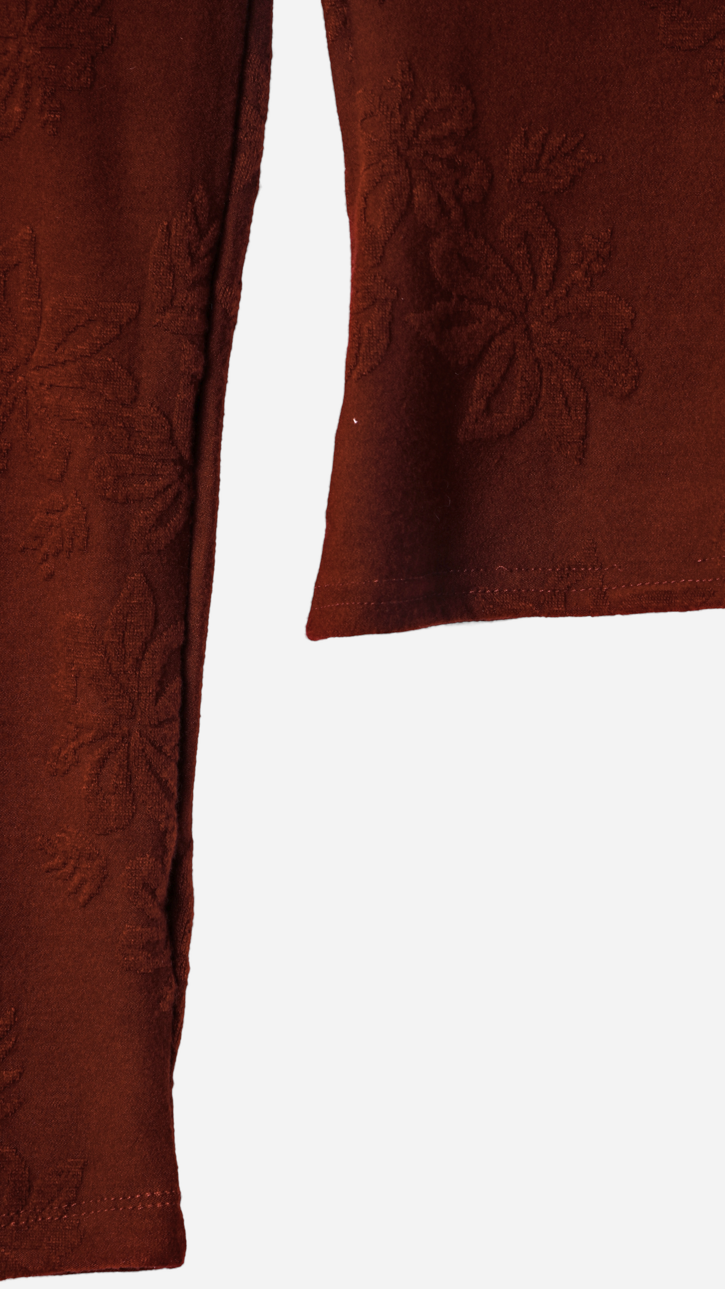 CAMISETA DETALLE NUDO