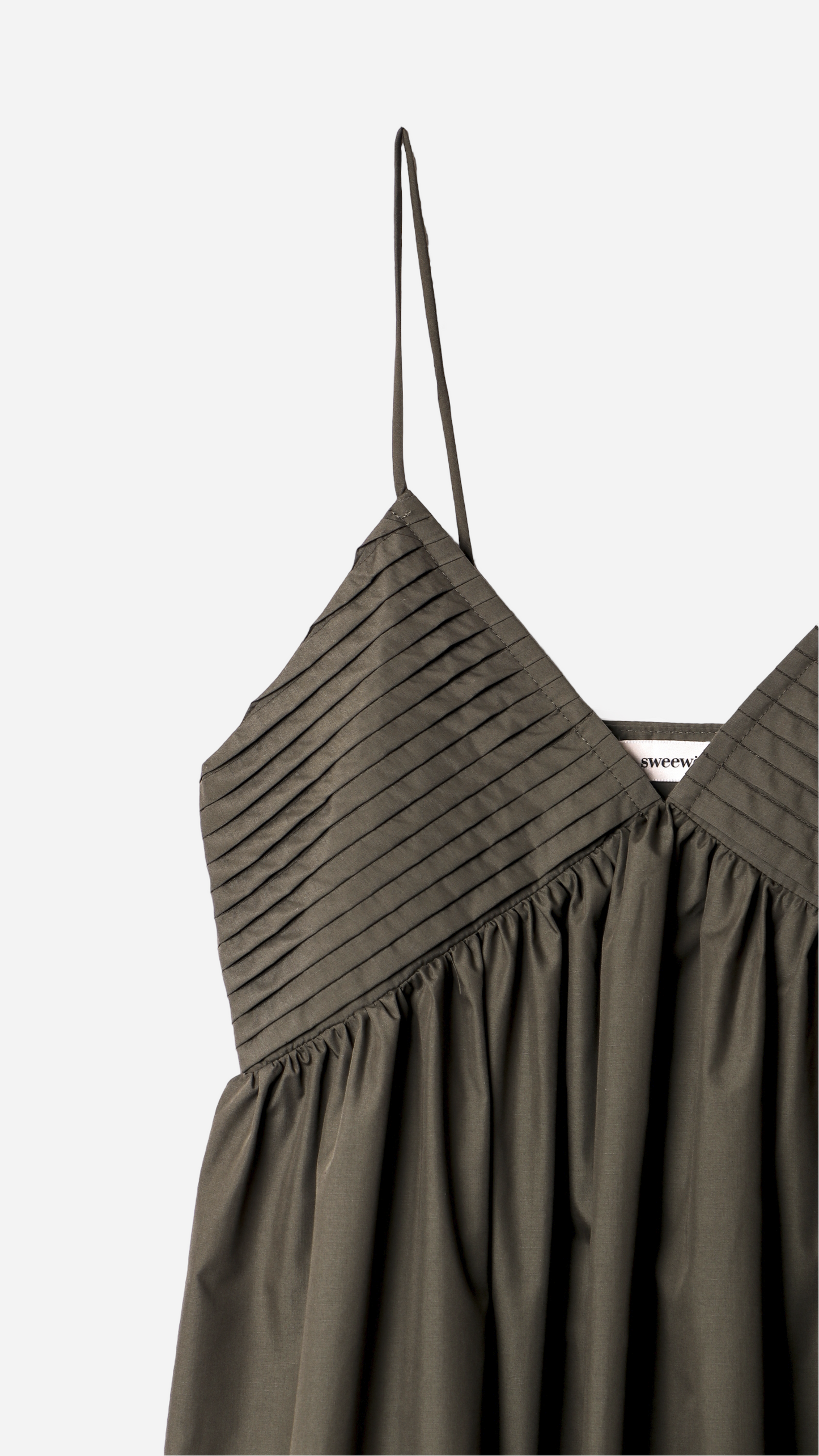 VESTIDO LARGO TIRANTES ESCOTE PICO